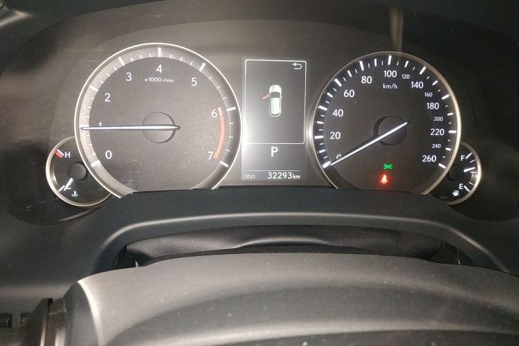 雷克萨斯RX 2021款 300 四驱特别版中控内饰15