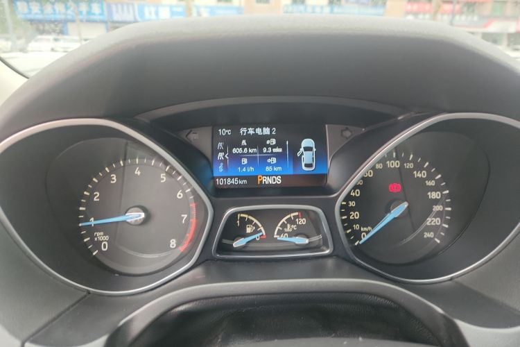 福特 福克斯 2015款 三厢 EcoBoost 180 自动精英型中控内饰14