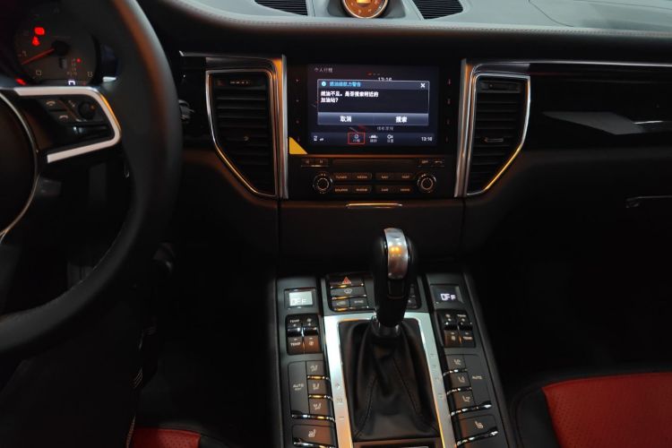 保时捷 2017款  Macan S 3.0T中控内饰16
