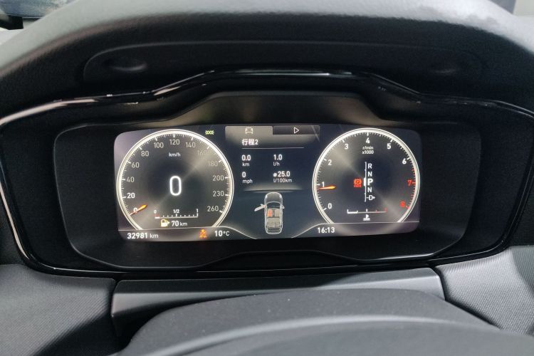 领克01 2017款 2.0T 两驱型Pro版局部细节14