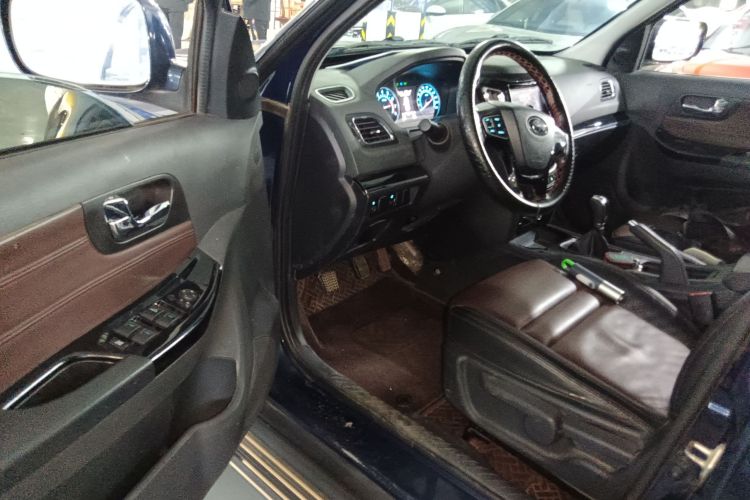 海马S7 2017款 1.8T 手动豪华版中控内饰20