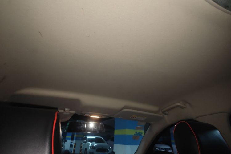 福特 福睿斯 2015款 1.5L 自动舒适型局部细节22