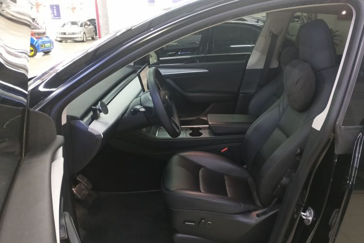 特斯拉 Model Y 2023款 长续航全轮驱动版局部细节19