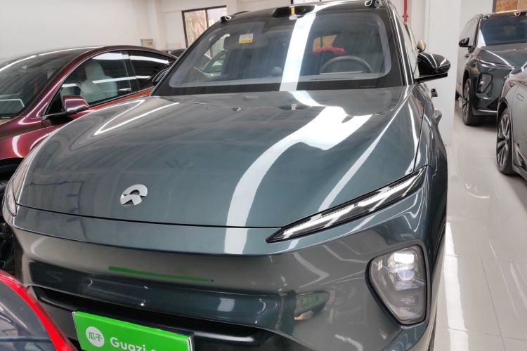 蔚来ES8 2024款 100kWh 签名版车身外观2