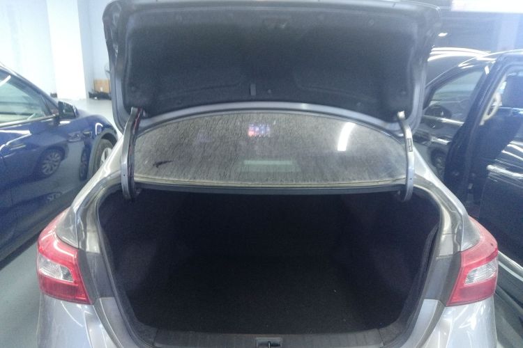 日产 轩逸 2021款 经典 1.6XE CVT舒适版局部细节23