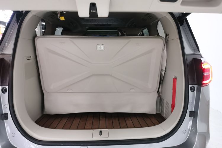 别克GL8 2023款 ES陆尊 舒适型局部细节23