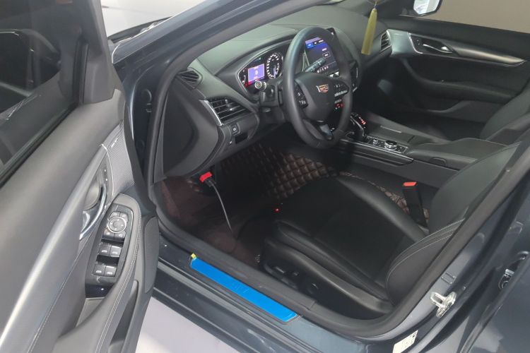 凯迪拉克CT5 2020款 改款 28T 豪华型中控内饰20