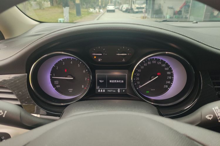 别克 威朗 2020款 15T 自动进取型中控内饰14