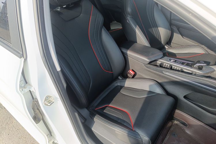 吉利汽车 2022款 缤瑞COOL 1.5T DCT风驰版局部细节41