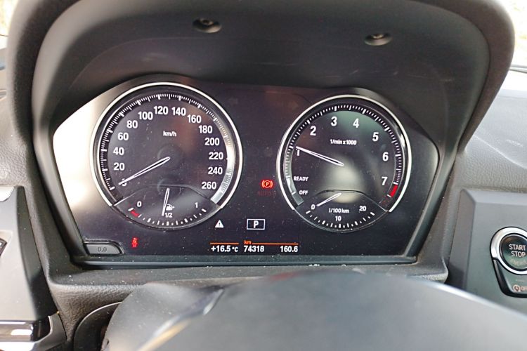 宝马1系 2017款 118i 运动型局部细节14