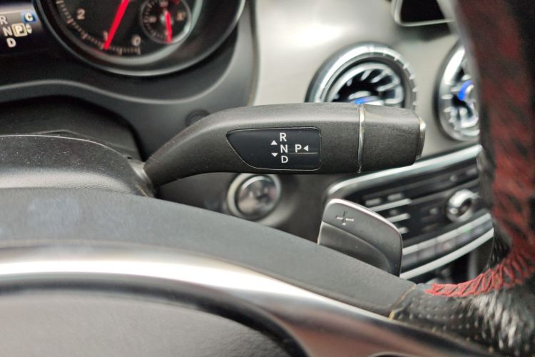 奔驰CLA 2016款 改款 CLA 220 4MATIC局部细节18