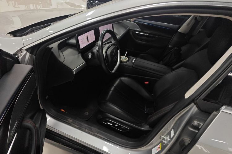 小鹏P7 2020款 670N中控内饰20