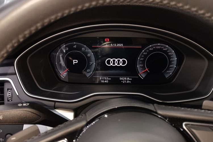 奥迪A4L 2020款 40 TFSI 豪华动感型中控内饰14