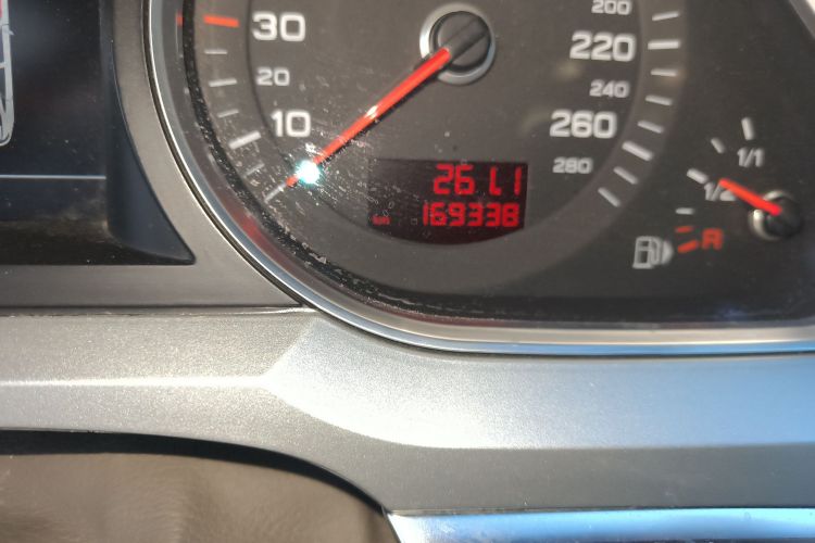 奥迪A6L 2011款 2.8 FSI 舒适型中控内饰15