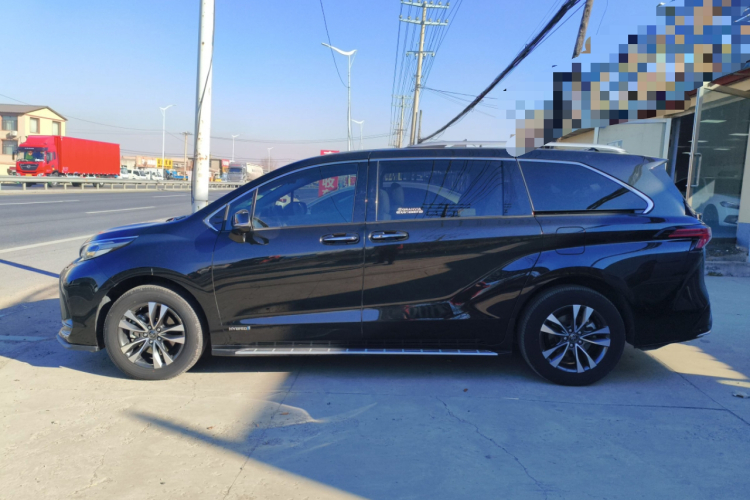 丰田 格瑞维亚 2023款 2.5L混动 豪华版车身外观6003