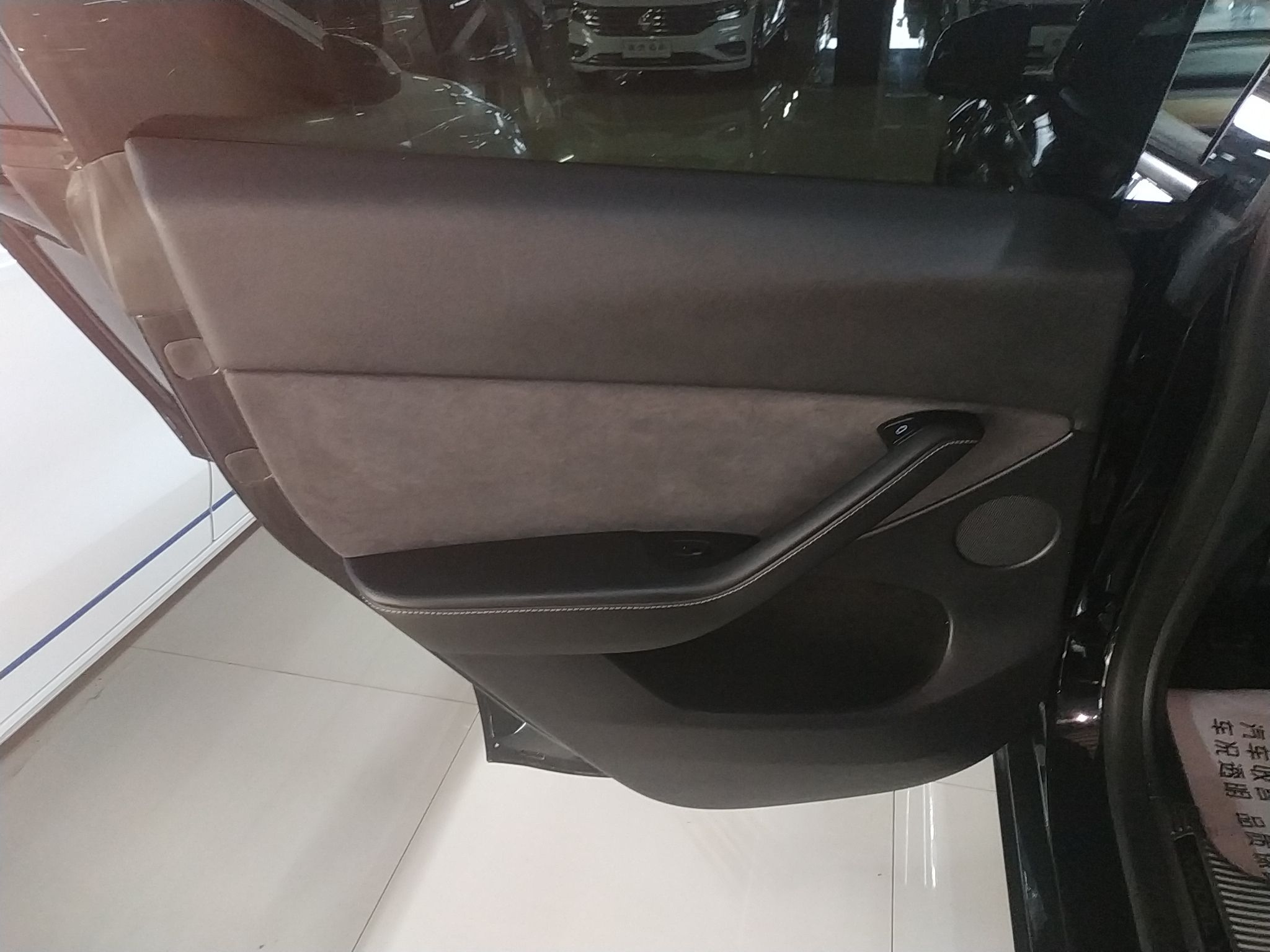 特斯拉 Model Y 2021款 长续航全轮驱动版 3D7