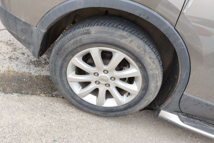 别克 昂科威 2019款 20T 两驱领先型 国VI车身外观56