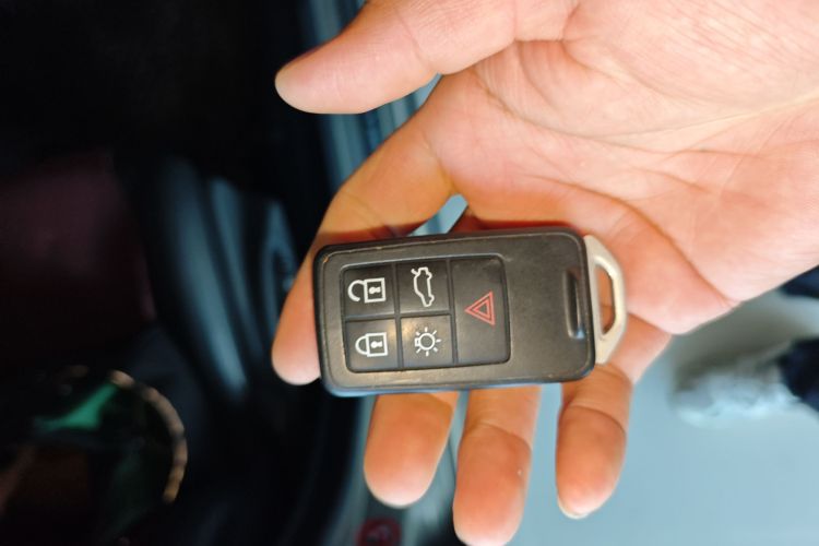 沃尔沃V60 2014款 T5 智逸版中控内饰11