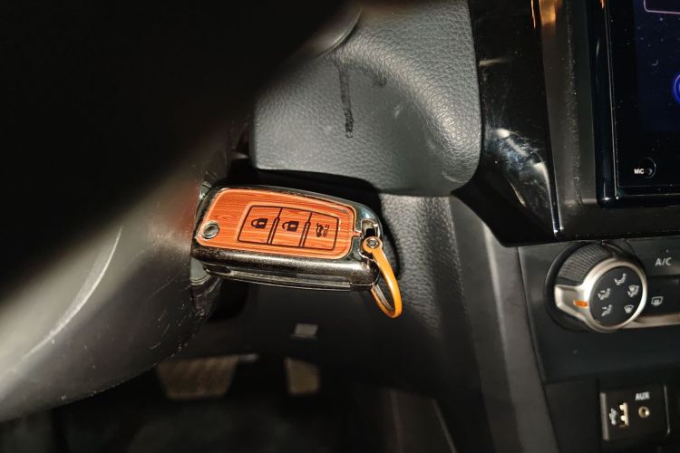 日产 轩逸 2019款 经典 1.6XE CVT舒适版中控内饰11