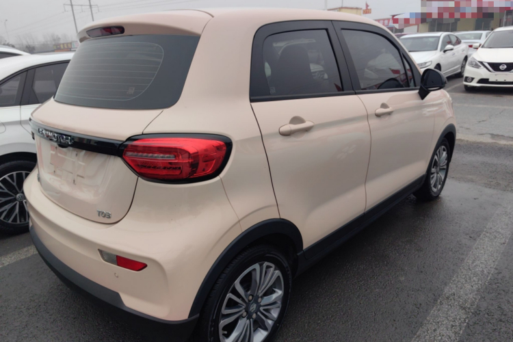 零跑汽车 零跑T03 2022款 特别版车身外观7