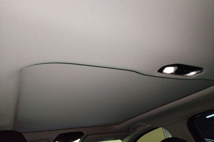 宝马i3 2023款 eDrive 40 L 曜夜套装局部细节22