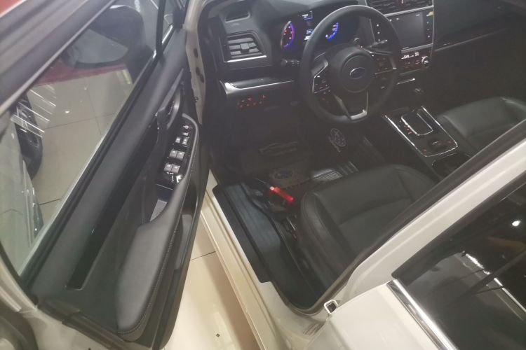 斯巴鲁 力狮 2020款 2.5i 全驱荣耀版 EyeSight中控内饰20