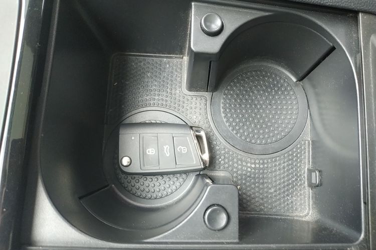 大众 速腾 2021款 280TSI DSG 30周年纪念版中控内饰7001