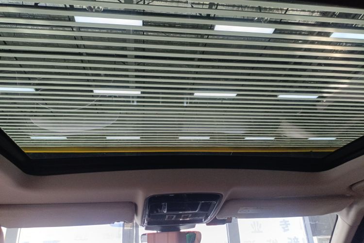 路虎 揽胜运动版 2017款 3.0 SC V6 HSE DYNAMIC局部细节22