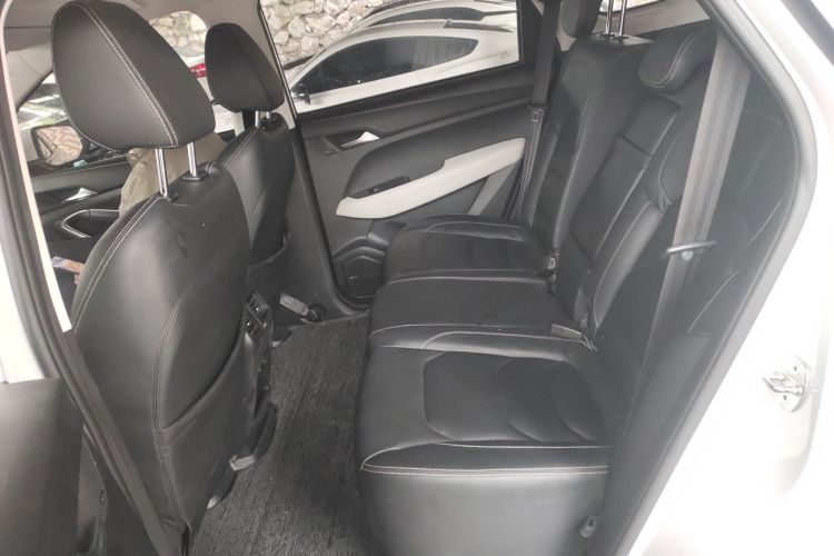 宝骏530 2019款 1.5T CVT豪华型 国V中控内饰21