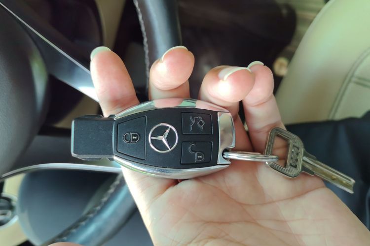 奔驰GLE 2017款 GLE 400 4MATIC中控内饰7001