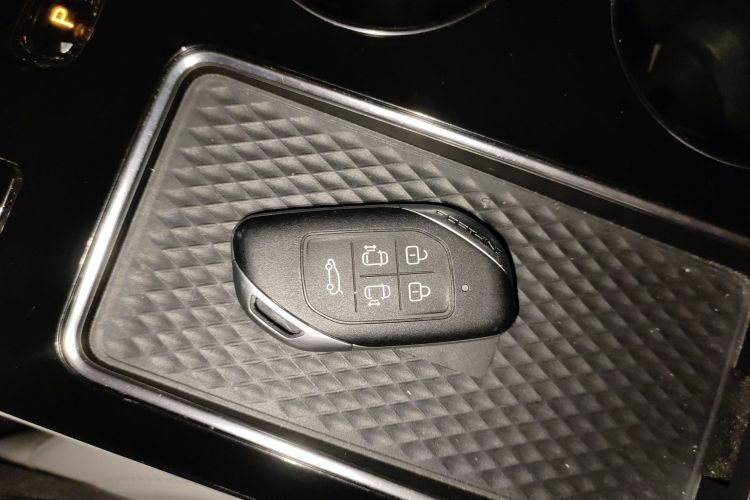 东风风行 星海V9 2024款 1.5TD 200km 青云梯系列 尊贵型中控内饰7001