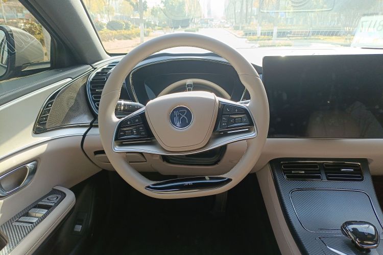 比亚迪 汉 2025款 DM-i 125KM精英型局部细节13