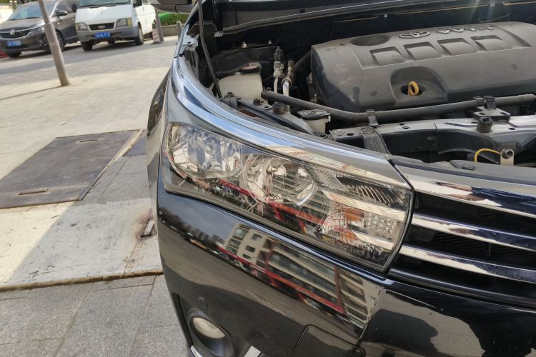 丰田 卡罗拉 2014款 1.6L CVT GL-i车身外观8