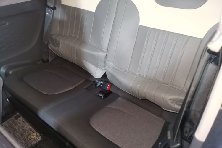 五菱汽车 宏光MINIEV 2021款 马卡龙臻享款 磷酸铁锂中控内饰21