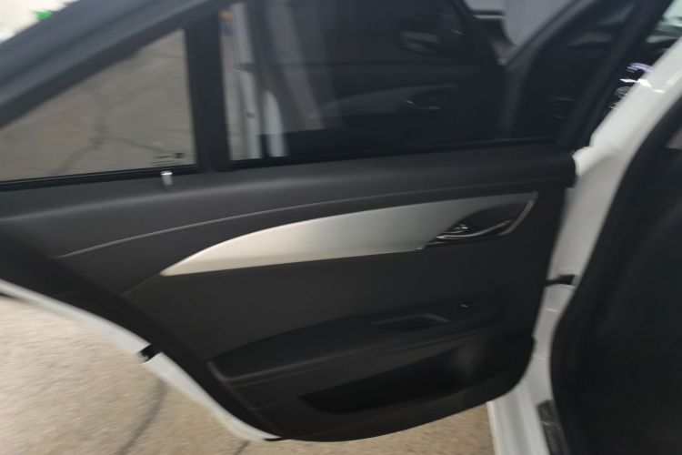 凯迪拉克ATS-L 2016款 28T 时尚型中控内饰49