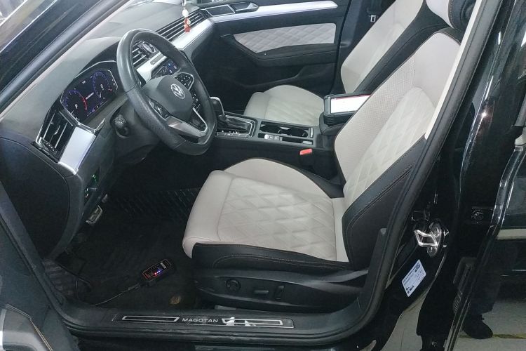 大众 迈腾 2023款 200万辆纪念版 330TSI DSG豪华型局部细节19