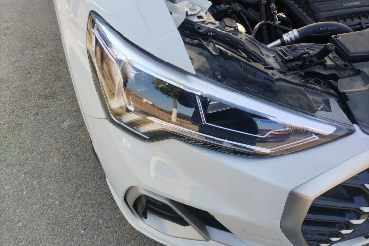 奥迪Q3 2023款 35 TFSI 时尚动感型（1.4T）车身外观8