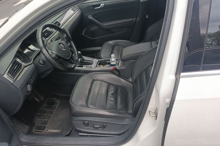 大众 帕萨特 2016款 280TSI DSG尊荣版局部细节19