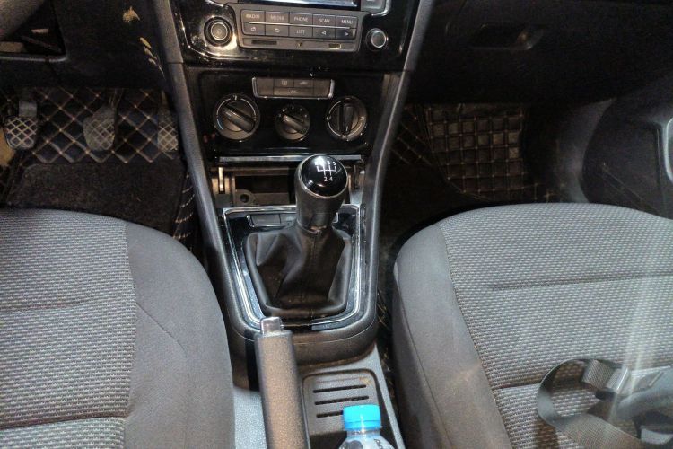 大众 2019款 改款 宝来·传奇 1.5L 手动时尚型 国VI局部细节18