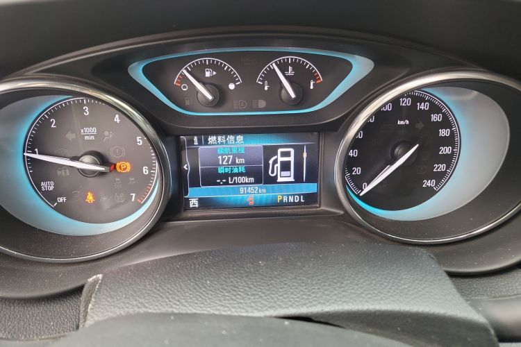 别克 昂科威 2017款 28T 四驱豪华型中控内饰15