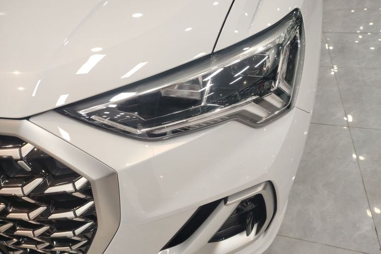 奥迪Q3 2024款 35 TFSI 时尚动感型局部细节36