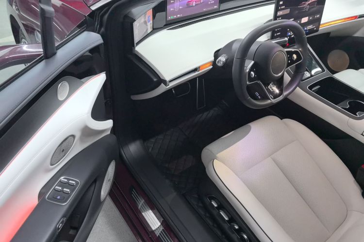 鸿蒙智行 享界S9 2024款 纯电 Ultra 四驱旗舰版中控内饰7003