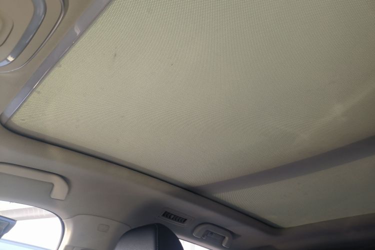 比亚迪 唐 2018款 2.0T 自动智联尊荣型 7座 国V局部细节22