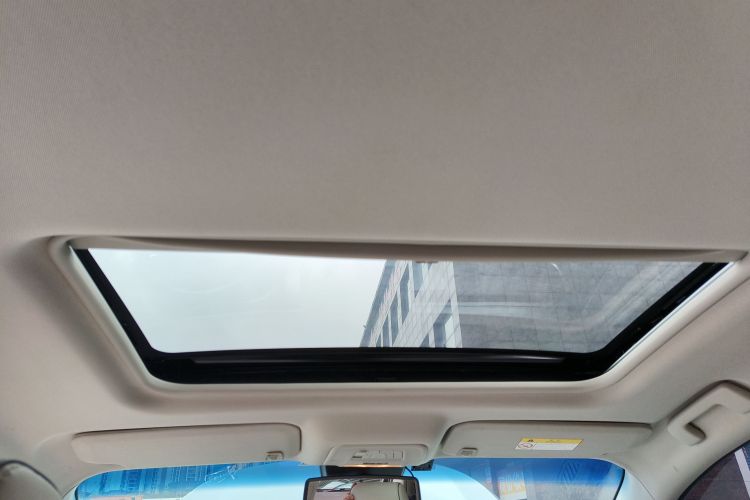 别克GL8 2020款 陆上公务舱 652T 豪华型中控内饰22