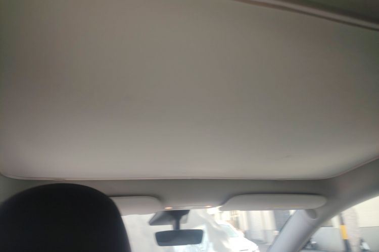 特斯拉 Model Y 2021款 长续航全轮驱动版 3D7局部细节22