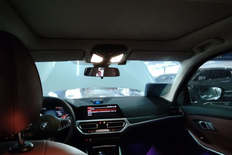 宝马3系 2021款 改款 325i M运动套装中控内饰22