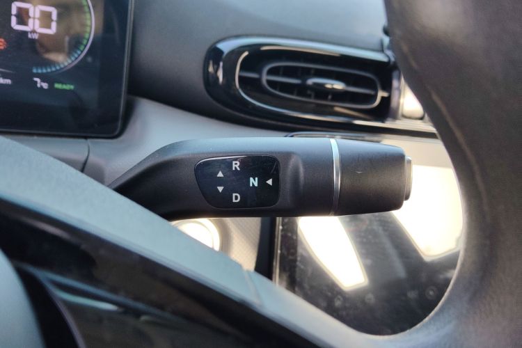 零跑汽车 零跑T03 2021款 400轻享版 三元锂局部细节18