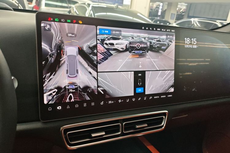 理想汽车 理想L9 2022款 Max中控内饰16