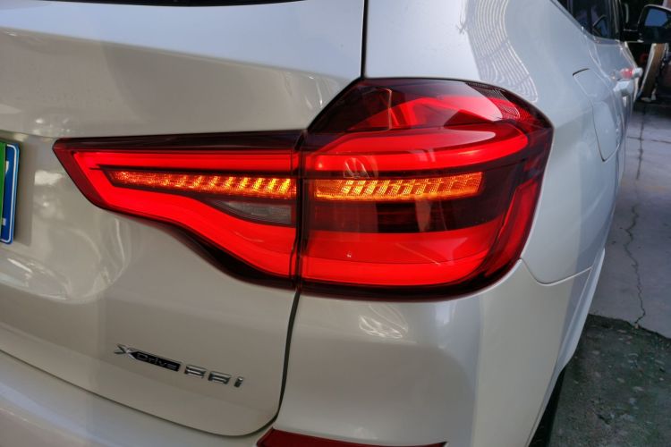 宝马X3 2020款  xDrive28i M运动套装车身外观6006