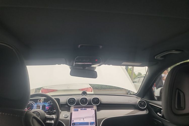 奔驰C级 2023款 C 200 L 运动版局部细节22